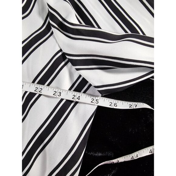 International Concept Plus Faux Wrap Black and White Stripe Blouse -SZ 20W - Picture 8 of 9